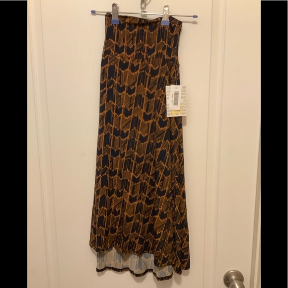 NWT Lularoe Azure - Picture 1 of 1